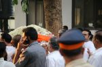 at Krishna Raj Kapoor's funeral in Chembur on 1st Oct 2018