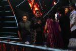 Ajay Devgan, Kajol on the sets of Indian Idol 10 at Yashraj studios in Andheri on 2nd Oct 2018 (11)_5bb46bfb9b598.JPG