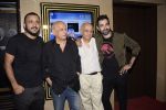 Mahesh Bhatt, Mukesh Bhatt, Varun Mitra at the Screening of film Jalebi in pvr icon, andheri on 11th Oct 2018 (26)_5bc0de74dcbf1.JPG