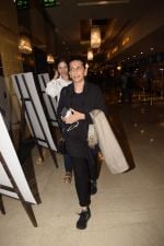 Sunita Kapoor spotted at pvr icon andheri on 11th Oct 2018 (8)_5bc0c165025ee.JPG