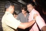 Shah Rukh Khan at Zoya Akhtar_s birthday party in bandra on 14th Oct 2018 (191)_5bc4436b1b29a.JPG