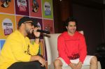 Varun Dhawan at the press conference of vivid shuffle hiphop dance competition in jw marriott juhu on 15th Oct 2018 (24)_5bc5990ce046b.jpg