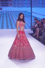 Disha Patani Walk The Ramp As ShowStopper For Designer Kalki Fashion at BTFW on 15th Oct 2018