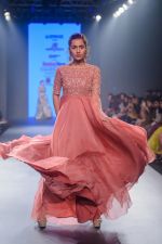 Model walk the ramp at Bombay Times Fashion Week (BTFW) 2018 Day 2 for Ashwini Reddy Show on 16th Oct 2018 (39)_5bc6db8d3604b.jpg