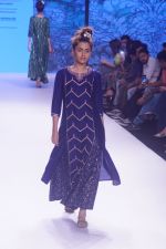 at BOMBAY TIMES FASHION WEEK DAY 3 on 15th Oct 2018 (27)_5bc6db0a30f4e.JPG