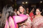 Ishita Dutta at Sindur Khela at North Bombay Sarbojanin Durga Puja in vile Parle on 19th Oct 2018  (27)_5bcd8961eb45b.JPG