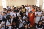 Madhushree & Proudcer Aparna S at Nityanand BMC School- Dussehra Film Promotion on 19th Oct 2018 (149)_5bcd84070167f.JPG