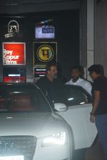 Sanjay Dutt Spotted At Ashitosh Govarikar_s Office In Bandra on 20th Oct 2018 (5)_5bcd9214919e0.jpeg