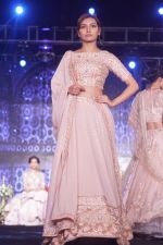 Model walk The Ramp at The Wedding Junction Show on 26th Oct 2018 (151)_5bd458f9e7162.JPG