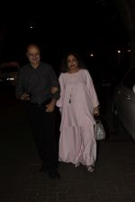 Anupam Kher, Kiron Kher spotted at Anil Kapoor_s house for Karvachauth celebration in Juhu on 27th Oct 2018 (157)_5bd6bd7f22d06.JPG