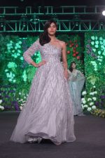 Model Walk The Ramp at The Wedding Junction Show on 27th Oct 2018 (97)_5bd6bf47ecd0a.JPG