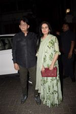 Padmini Kolhapure spotted at Anil Kapoor's house for Karvachauth celebration in Juhu on 27th Oct 2018