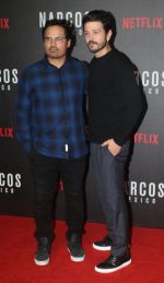  Diego Luna,  Michael Pena at the Screening Of Narcos Mexico on 13th Nov 2018 (17)_5bebc51da8b9d.JPG