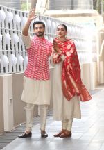  Deepika Padukone and Ranveer Singh at Ranveer_s Home in Khar on 18th Nov 2018 (9)_5bf26997b80ad.jpg