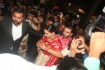  Deepika Padukone and Ranveer Singh return to mumbai on 18th Nov 2018 (17)_5bf2694d96297.JPG