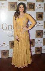 Zareen Khan at the Trailer Launch of the Short Film Udne Do on 17th Nov 2018  (19)_5bf25a7c8c484.JPG