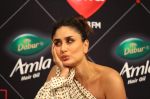  Kareena Kapoor at the Launch of Ishq 104.8 FM Upcoming Show What Women Want on 20th Nov 2018 (20)_5bf500558eae7.jpg