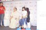 Aishwarya Rai Bacchan, Aaradhya Bachchan Celebrate Her Father_s Birthday with Smile Train India NGO Kids on 20th Nov 2018 (12)_5bf500956bc7c.JPG
