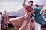 Ranveer Singh at Mehendi Ceremony in Lake Como on 20th Nov 2018 (5)_5bf501d847f7b.jpg