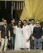 Priyanka  Chopra and Nick Jonas posing for media after finishing their wedding puja at her Versova House on 28th Nov 2018 (18)_5bff91e253868.jpeg