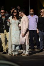 Priyanka  Chopra and Nick Jonas posing for media after finishing their wedding puja at her Versova House on 28th Nov 2018 (65)_5bff91d89ddd9.JPG