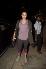 Swara Bhaskar spotted at gym in juhu on 30th Dec 2018 (24)_5c04cc0e7527d.JPG