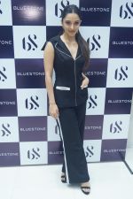 Kiara Advani at the Store Launch Of Bluestone on 10th Dec 2018 (31)_5c0f79d4ee727.JPG