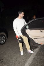 Rohit Dhawan With Wife Spotted At Soho House Juhu on 9th Dec 2018