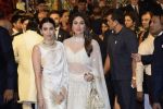 Kareena Kapoor, Karisma Kapoor at Isha Ambani and Anand Piramal_s wedding on 12th Dec 2018 (40)_5c1215bb98580.JPG