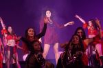 Katrina Kaif at the Song Launch Husn Parcham from Film Zero on 12th Dec 2018 (21)_5c11fdfec965c.JPG