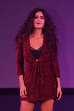 Katrina Kaif at the Song Launch Husn Parcham from Film Zero on 12th Dec 2018 (59)_5c11fe48cc8ba.JPG