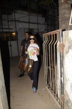 Ameesha Patel spotted at Kromkay salon in juhu on 26th Dec 2018 (2)_5c2c6d823ef74.JPG