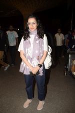 Shraddha Kapoor spotted at airport in andheri on 29th Dec 2018 (23)_5c2c6f9fc950c.JPG