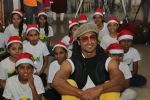 Vidyut Jamwal celebrates christmas with the kids of Smile foundation in andheri on 25th Dec 2018 (7)_5c2c61ed6da1d.JPG