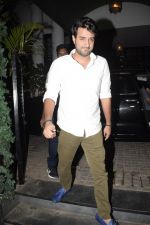Siddharth Anand Spotted At Soho House Juhu on 5th Jan 2019 (1)_5c32f509558af.JPG