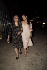 Mira Rajput With Mother Spotted At Soho House Juhu on 11th Jan 2019 (3)_5c3ac0ae538ec.JPG