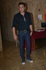 Bobby Deol at Ramesh Taurani_s birthday party at his house in khar on 17th Jan 2019 (244)_5c4187d43de16.JPG