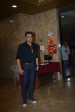 Bobby Deol at Ramesh Taurani_s birthday party at his house in khar on 17th Jan 2019 (247)_5c4187da1c38e.JPG