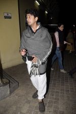 Sonu Nigam With Family Spotted At Pvr Juhu on 23rd Jan 2019 (6)_5c495e4ce0744.JPG