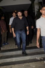 Sunny Deol spotted at Soho House juhu on 24th Jan 2019 (18)_5c4ab8f53131e.JPG