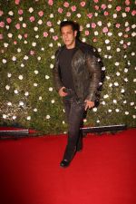 Salman Khan at Raj Thackeray_s son Amit_s wediing in St Regis on 27th Jan 2019 (46)_5c500994a0358.jpg