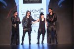 Gurmeet Choudhary walked the ramp on the first day of Lakme Fashion Week for designer Asa Kazingmei on 30th Jan 2019 (29)_5c529a83523ce.JPG