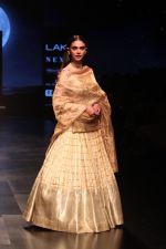 Aditi Rao Hydari walk the ramp for Latha Sailesh Singhania Show at Lakme Fashion Week 2019  on 3rd Feb 2019  (28)_5c593eaf904fc.jpg