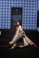 Karisma Kapoor walk the Ramp on Day 5 at Lakme Fashion Week 2019 on 3rd Feb 2019