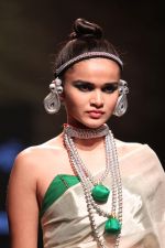 Model Walk the Ramp for on Day 2 at Lakme Fashion Week 2019 on 2nd Feb 2019 (34)_5c59394ea31d6.jpg