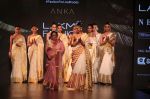 Model Walk the Ramp for on Day 2 at Lakme Fashion Week 2019 on 2nd Feb 2019 (44)_5c59395f8b2a3.jpg