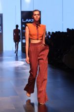 Model walk the Ramp for Anushree Reddy at Lakme Fashion Week 2019 on 2nd Feb 2019  (4)_5c593c3074071.jpg