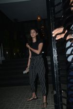 Ananya Pandey Spotted At Soho House Juhu on 6th Feb 2019 (26)_5c5bdd480b3b0.jpg