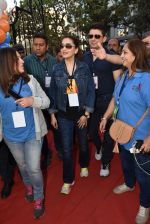 Madhuri Dixit flags off the Half Marathon with over 4000 plus mumbaikars for fitter mumbai on 11th Feb 2019