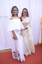 Tina Dutta at Saraswati pujan at Anurag Basu_s house in goregaon on 10th Feb 2019 (56)_5c613099c9084.jpg